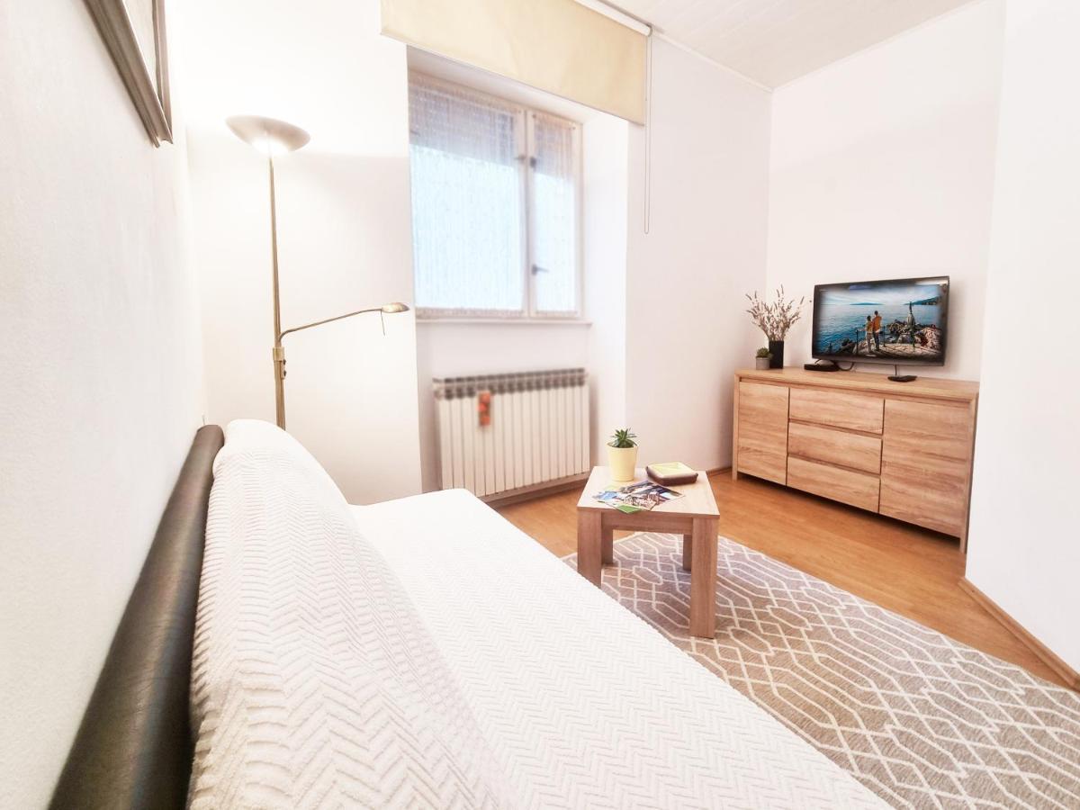 Hana Apartmán *